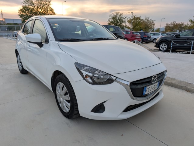 Noleggio Mazda 2