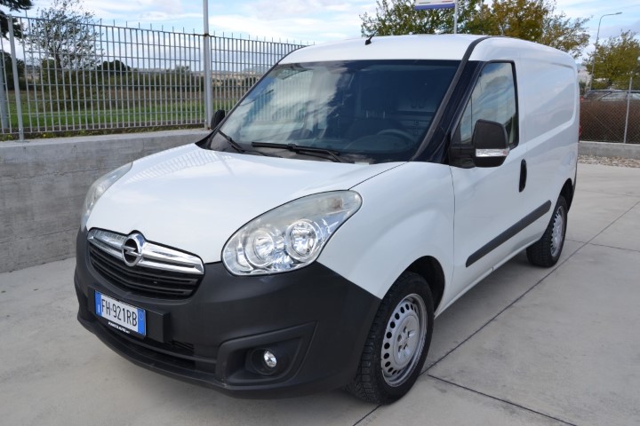OPEL OPEL COMBO 1.4 ecoM Turbo 120 '17